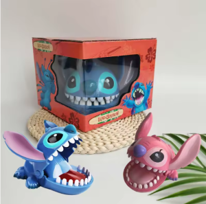 Jeu interactif Lilo et Stitch est un Requin mordant la main c'est un Jeu familial amusant et créatif pour enfants et adultes